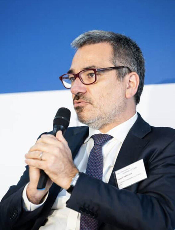 Pr Patrick PESSAUX