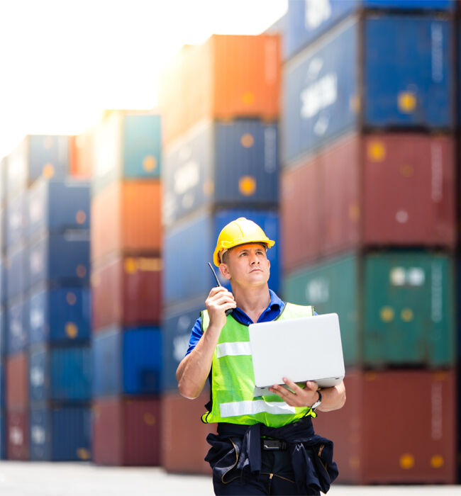 employ&eacute;e maritime conteneur
