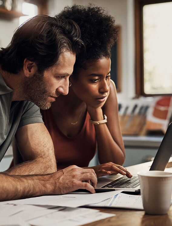 fonction-priv&eacute;e-deux-adultes-comptes