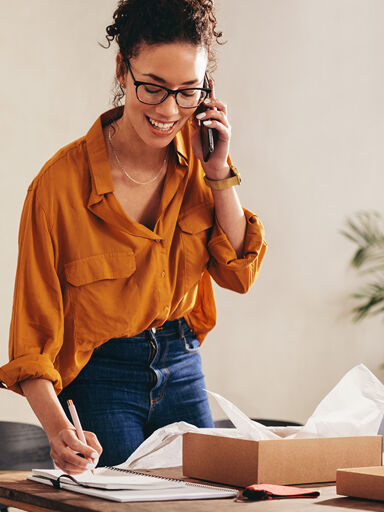 entreprenarial-young-woman