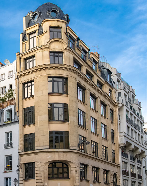 bel immeuble ancien - Partenaire des institutionnels