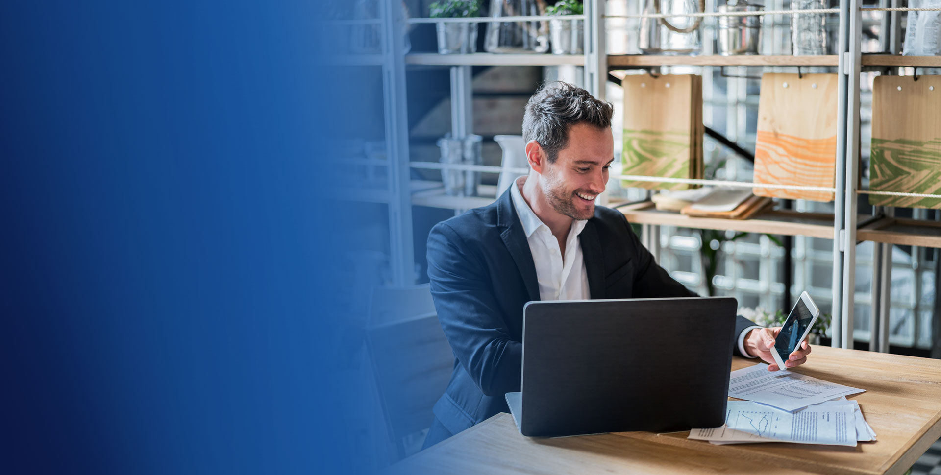 professionnel bureau entrep&ocirc;t ordinateur