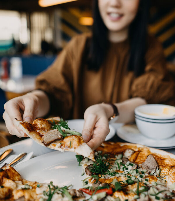 restaurant cliente pizza repas