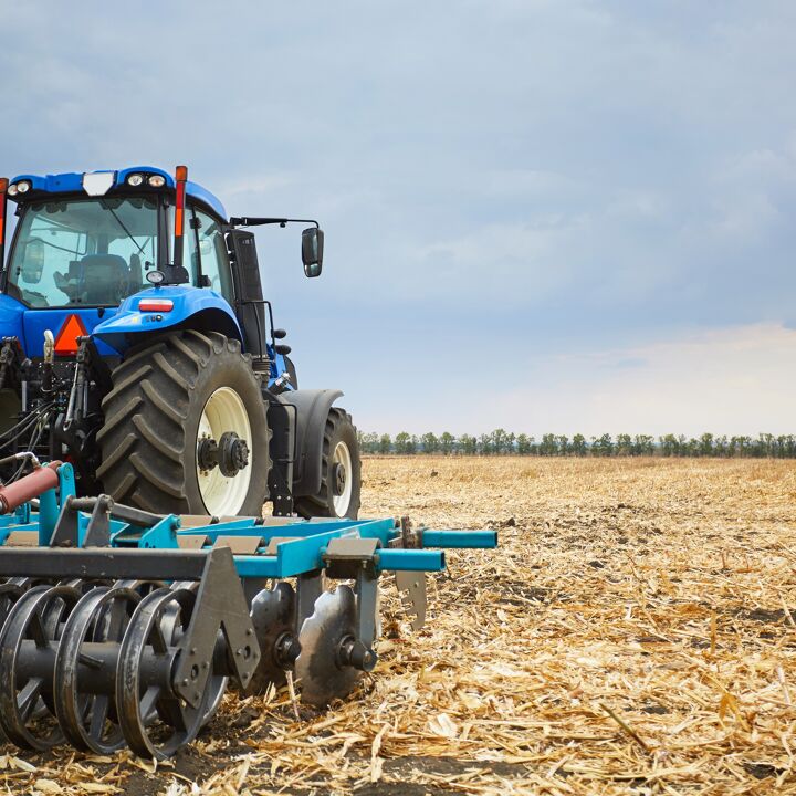agriculture tracteur champ exploitation agricole