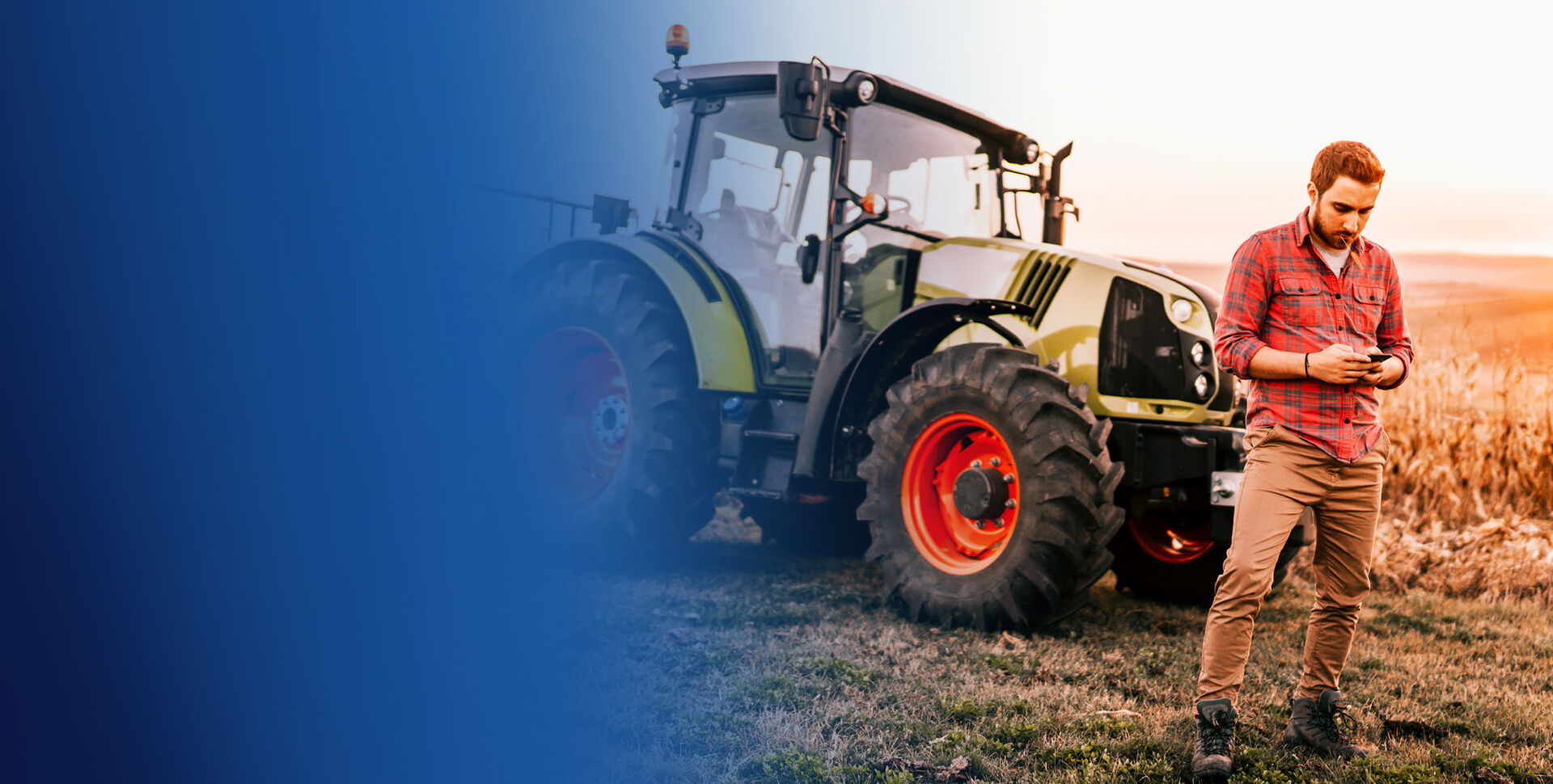 tracteur agriculteur champ exploitation agricole